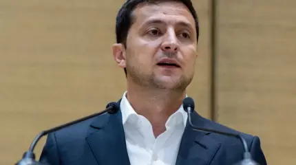 Зеленский активно ищет контактов с лидером ДНР Зеленский активно ищет контактов с лидером ДНР