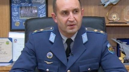 Эффект Трампа: в Болгарии побеждает Радев, призывающий к дружбе с Путиным Эффект Трампа: в Болгарии побеждает Радев, призывающий к дружбе с Путиным