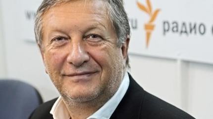 Журналист Боровой о Путине: Кремль в истерике и готов отдать Крым Журналист Боровой о Путине: Кремль в истерике и готов отдать Крым