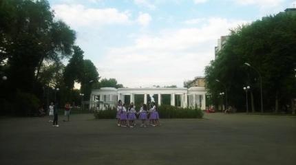 В ЛДНР забывают, с кем воюют и кто убивает их детей В ЛДНР забывают, с кем воюют и кто убивает их детей