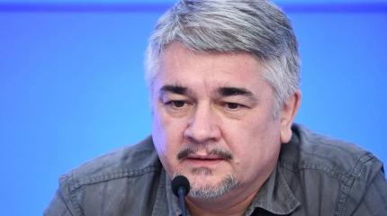 Ростислав Ищенко: Запад обходит по флангам, но Россия имеет свою стратегию Ростислав Ищенко: Запад обходит по флангам, но Россия имеет свою стратегию