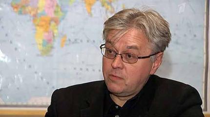 Валерий Гарбузов: Президент США оказался в руках конгресса