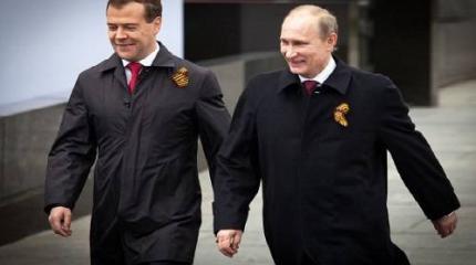 Пенсионная пилюля от президента. Чем она лучше медведевской? Пенсионная пилюля от президента. Чем она лучше медведевской?