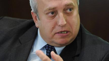 Клинцевич: Трамп боится Путина, устоять перед его авторитетом невозможно Клинцевич: Трамп боится Путина, устоять перед его авторитетом невозможно