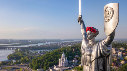 Украинцы слепо верят, что новый Майдан улучшит их жизнь Украинцы слепо верят, что новый Майдан улучшит их жизнь