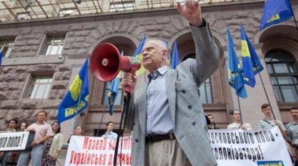 Почему Павлычко стал инициатором рейдерского захвата святынь?