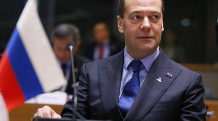 Медведев сделал Берлину прозрачный намек: Ваш парламент ждет судьба Рейхстага Медведев сделал Берлину прозрачный намек: Ваш парламент ждет судьба Рейхстага