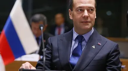Медведев сделал Берлину прозрачный намек: Ваш парламент ждет судьба Рейхстага Медведев сделал Берлину прозрачный намек: Ваш парламент ждет судьба Рейхстага