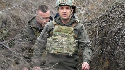 «Зеленский перепуган: ему дали установку на начало войны на Донбассе» «Зеленский перепуган: ему дали установку на начало войны на Донбассе»