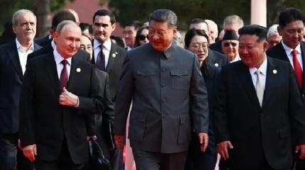 Путь России на Восток предопределён исторически Путь России на Восток предопределён исторически