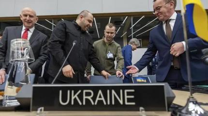 «Провалил кастинг»: Российский МИД снял Зеленского с главной роли «Провалил кастинг»: Российский МИД снял Зеленского с главной роли