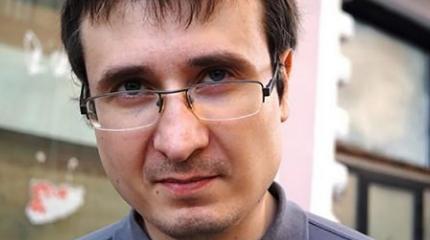Российский оппозиционер Рословцев заявил, что Украине надо напасть на Крым Российский оппозиционер Рословцев заявил, что Украине надо напасть на Крым