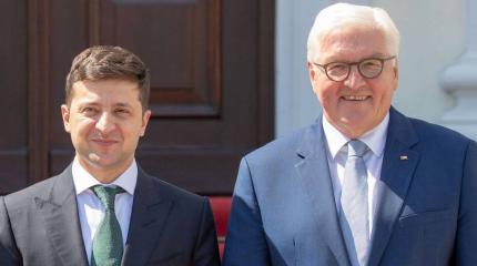 Зеленский солгал Штайнмайеру о готовности Украины к «нормандскому формату» Зеленский солгал Штайнмайеру о готовности Украины к «нормандскому формату»