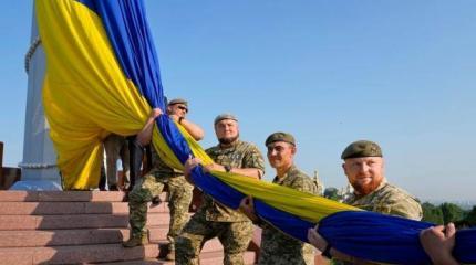 Украина должна пройти сеанс лечения нейтралитетом Украина должна пройти сеанс лечения нейтралитетом