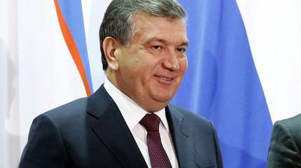 Президент Мирзиёев меняет стиль управления в Узбекистане Президент Мирзиёев меняет стиль управления в Узбекистане