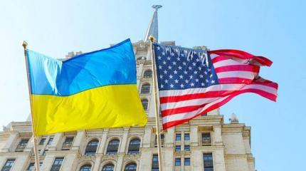 Россию за шкирку тащат на войну, а она сопротивляется Россию за шкирку тащат на войну, а она сопротивляется