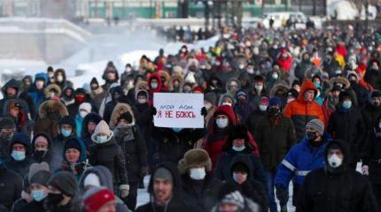 Почему власть сама провоцирует несогласованные митинги?