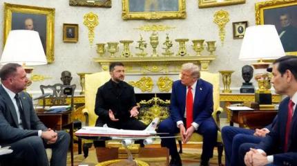 Трамп сломал Зеленского, но до «безоговорочной капитуляции» не дожал Трамп сломал Зеленского, но до «безоговорочной капитуляции» не дожал