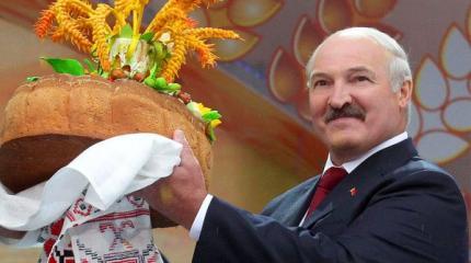 Зачем Лукашенко завлекает интуристов? Зачем Лукашенко завлекает интуристов?