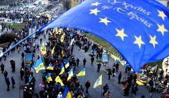 Украина поедет в Европу со своими салом, горилкой и пушками Украина поедет в Европу со своими салом, горилкой и пушками