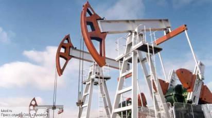 «Роснефть» и «Газпром» потеряли монополию на производство нефти «Роснефть» и «Газпром» потеряли монополию на производство нефти