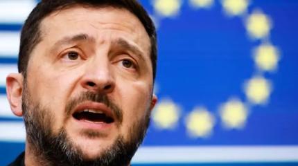 Пинка Зеленскому Европа пока не дала, но уже замахнулась