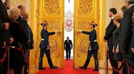 Двадцать лет покоя: Приходится жалеть, что Путину необходимо «избираться» Двадцать лет покоя: Приходится жалеть, что Путину необходимо «избираться»