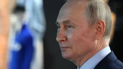 RI: Путин сорвал аплодисменты на ПМЭФ, вспомнив шутку Ширака об американцах RI: Путин сорвал аплодисменты на ПМЭФ, вспомнив шутку Ширака об американцах