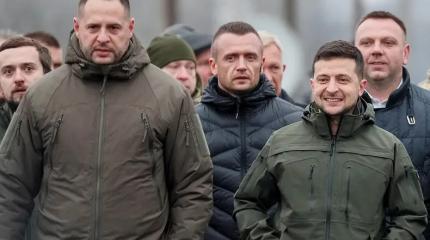 Вертолет с сотней миллиардов евро: Зеленский с Ермаком готовят побег Вертолет с сотней миллиардов евро: Зеленский с Ермаком готовят побег