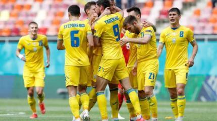 Чем не угодила украинским националистам сборная Украины по футболу? Чем не угодила украинским националистам сборная Украины по футболу?