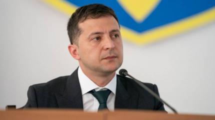 Зеленский потерял время для принятия решений по Донбассу Зеленский потерял время для принятия решений по Донбассу