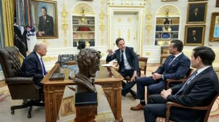 «Чем дальше — тем хуже»: на Западе объяснили, почему США торопятся с миром