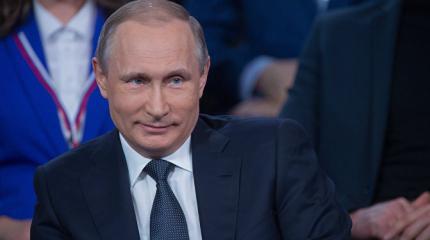 Хиллари Клинтон связала хакерскую атаку на демократов с «рукой Москвы» Хиллари Клинтон связала хакерскую атаку на демократов с «рукой Москвы»