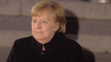 «Конец эпохи»: В прессе США напомнили об уходе Меркель с поста канцлера после 16 лет правления в Германии