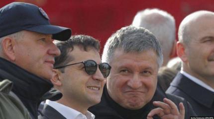 Стоит ли ЛДНР бояться грядущего премьерства Авакова? Стоит ли ЛДНР бояться грядущего премьерства Авакова?