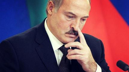 Батька досиделся на двух стульях: Лукашенко не на шутку разозлил США Батька досиделся на двух стульях: Лукашенко не на шутку разозлил США