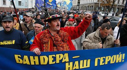 Бандеровцы и коммунисты: общая цель - украинизация русских Бандеровцы и коммунисты: общая цель - украинизация русских