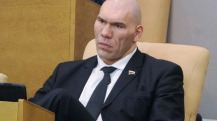 Валуев: Кличко ответит за разруху, а Украине понадобится новый флаг Валуев: Кличко ответит за разруху, а Украине понадобится новый флаг