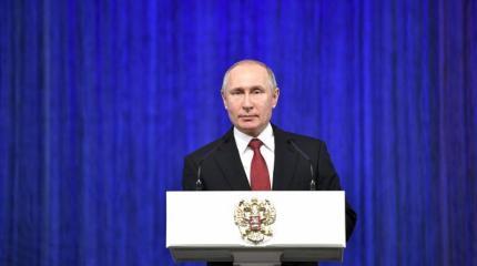 Путин и его критики Путин и его критики