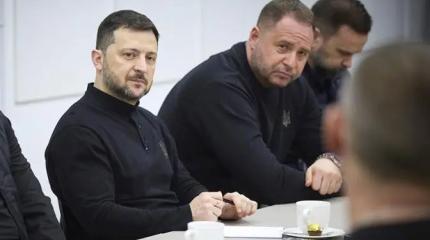 Первый пошёл: Отставка Ермака — начало смены власти на Украине