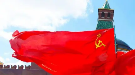 Россия готовится поднять красный флаг? Россия готовится поднять красный флаг?