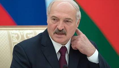 Лукашенко разогнал правительство Лукашенко разогнал правительство