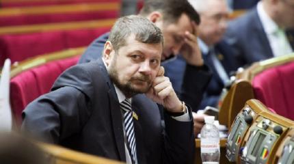 Мосийчук требует начать производство ядерного оружия на Украине Мосийчук требует начать производство ядерного оружия на Украине
