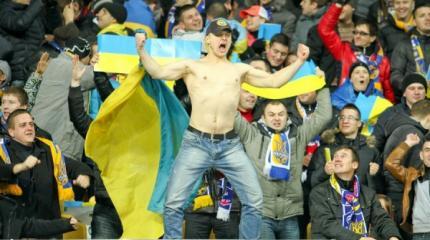 Запад бьет тревогу из-за безвиза с Украиной: «они настоящие варвары» Запад бьет тревогу из-за безвиза с Украиной: «они настоящие варвары»