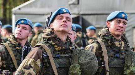 Китайские СМИ: как России удается оставаться сверхдержавой со слабой экономикой Китайские СМИ: как России удается оставаться сверхдержавой со слабой экономикой