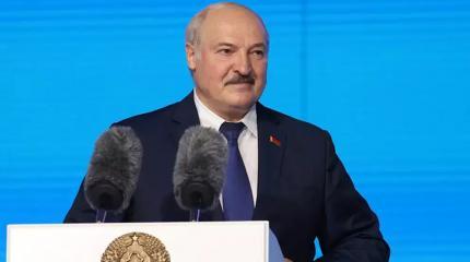Лукашенко заявил, что Минск справится с беженцами без помощи Европы Лукашенко заявил, что Минск справится с беженцами без помощи Европы