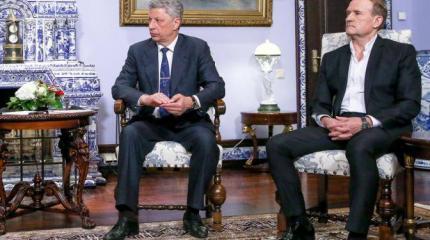 Украина захотела видеть премьером «человека Кремля» Украина захотела видеть премьером «человека Кремля»