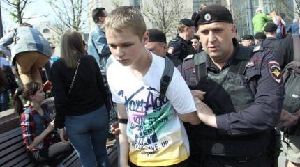 Игры казаков и разбойников в автозаках