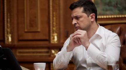 Зеленский обвинил НАТО в трусости Зеленский обвинил НАТО в трусости