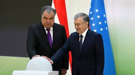 Узбекистан – Таджикистан: уровень отношений поднят до союзничества Узбекистан – Таджикистан: уровень отношений поднят до союзничества